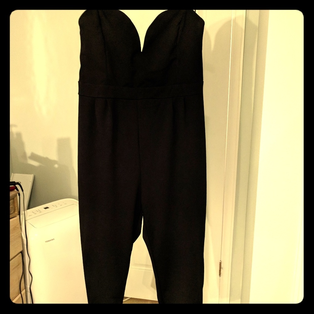 Plus side strapless jumpsuit